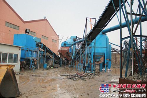 江蘇江陰環保再生建材項目主推一帆機械建築垃圾處理設備