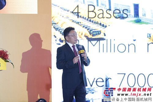 龙工召开海外经销商会议共襄发展大计