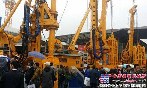 bauma China 2014（上海宝马展） 德国宝峨展台精彩纷呈