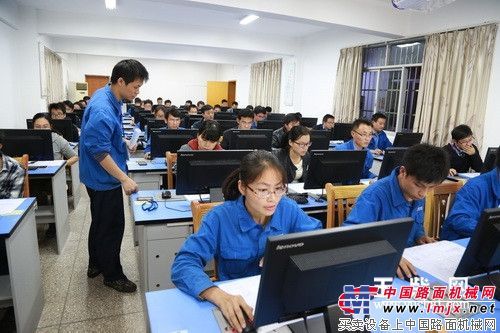 玉柴集团科协举办首届专业技术比赛