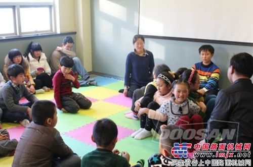 斗山开展“欢乐成长营” 关爱员工子女成长