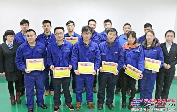 中联重科智能技术公司召开全员自主改善提案表彰会