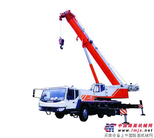 广泛适应市场 技术领先行业——中联重科推出110吨级最长主臂汽车起重机