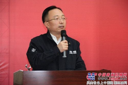 西筑公司召开2014年度总结表彰会