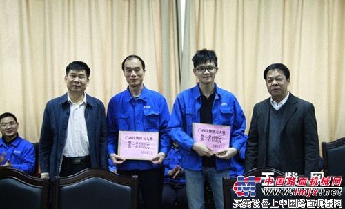 玉林市副市长丘德奎率队慰问玉柴集团劳模、困难职工