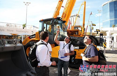 徐工百余款产品获国际市场“通行证”