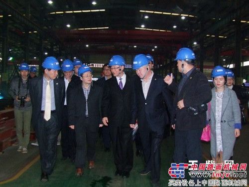 韩国京畿道代表团到玉柴专汽参观考察