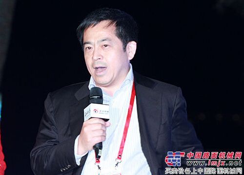 三一总裁向文波在博鳌：企业要追求工匠精神