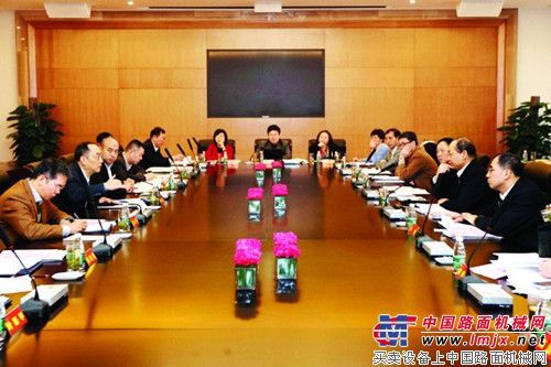 国务院五部门调研中联重科