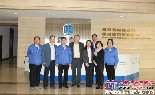 卡特彼勒发动机采购总监访问渤海活塞