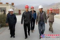 记中国铁建十五局集团都匀桥梁公司总经理助理、格尔木制枕场经理、高级工程师吉永斌