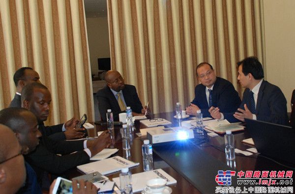 国机重工吴培国董事长拜会卢旺达基础建设部长及驻华大使