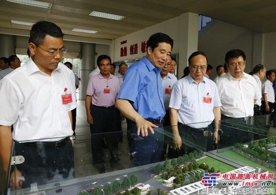 湛江市党政考察团领导来访玉柴