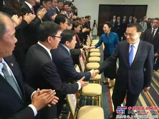 李克强总理在巴西亲切询问三一发展