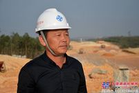 记中交三航局深茂铁路二分部路基队架子队长张清峰
