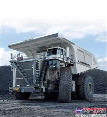 利勃海爾新款礦用自卸卡車 T 264耀世登場