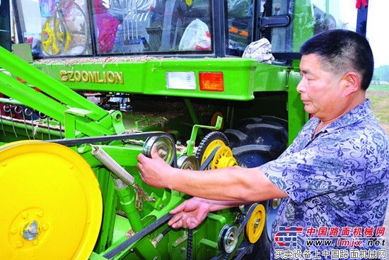 跨区机收有中联重科谷王 作业收益有保障