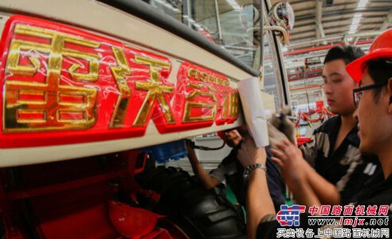 雷沃谷神智慧工厂探秘：这里收获了全国七成小麦
