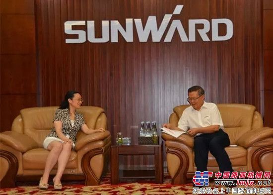 民盟湖南省委领导到山河智能考察交流