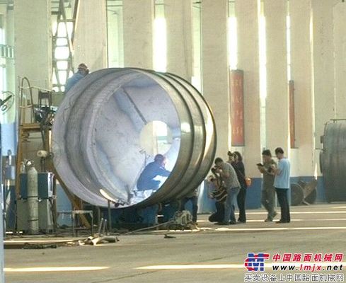 中国工业摄影协会等摄影协会采风团走进方圆集团