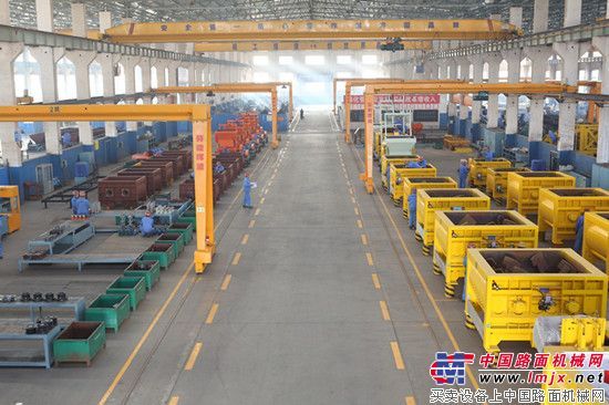 方圆集团建设机械有限公司积极应对当前形势