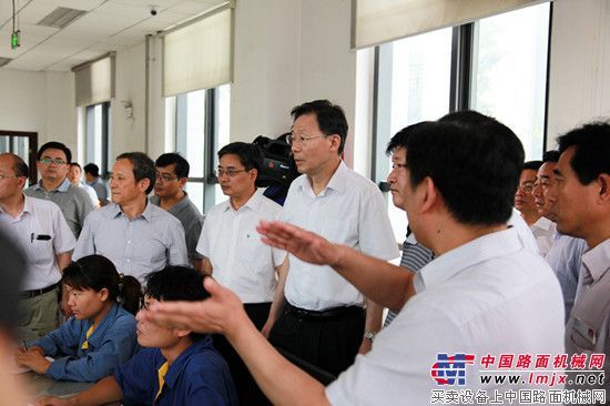 李学勇省长考察徐工研究院：坚持自主创新 打造自主品牌