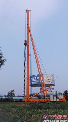 方圆集团推出JZQ90新型桩机