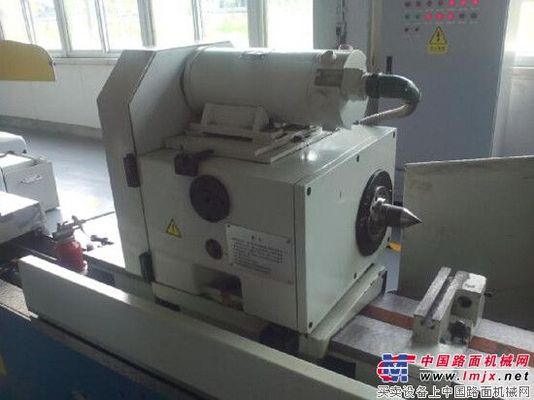 陕建机：群策群力解决难题 不等不靠抢抓进度