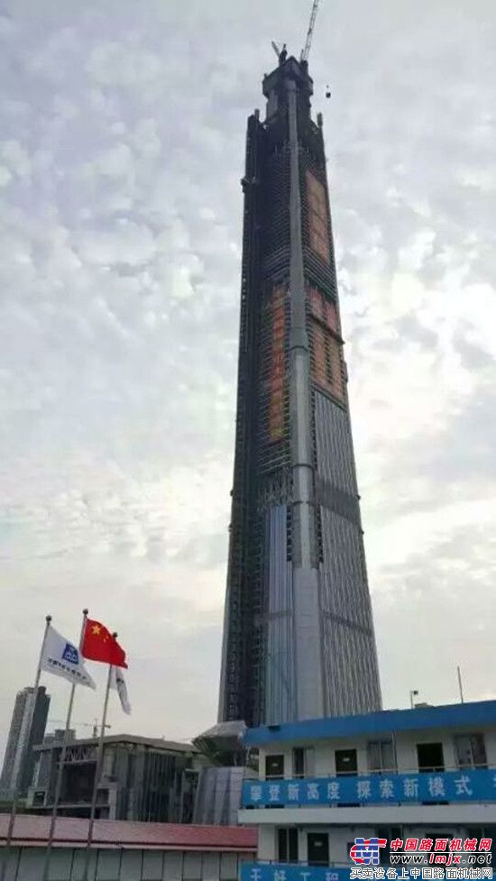 中国结构第一高楼封顶，三一创混凝土泵送吉尼斯纪录