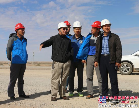 中国交建财务总监傅俊元调研指导京新高速临白三标项目