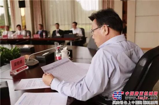 三一集团梁稳根与未来营销总经理的一次对话