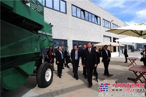 王军民考察福田雷沃博洛尼亚研发中心