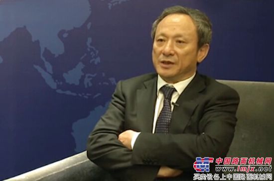 王民：工程机械挤泡沫已近尾声 徐工筹划进入全球TOP3
