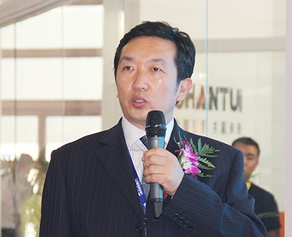 山推股份公司副总经理徐刚：做强做精 打造山推核心竞争力