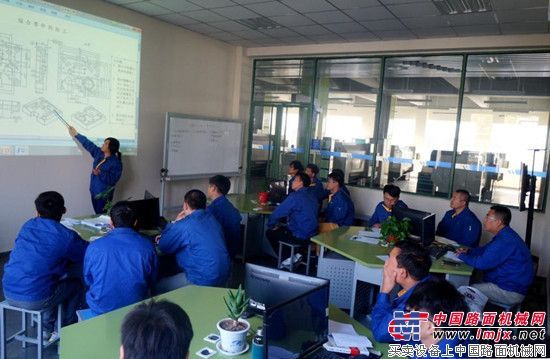 徐工技师学院“教学开放月” 校企合力培养高技能人才