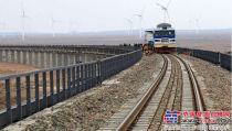 额济纳至哈密铁路全线贯通 预计2015年底建成投入运营