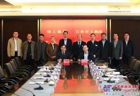 徐工集团与江苏省交工集团签署战略合作协议