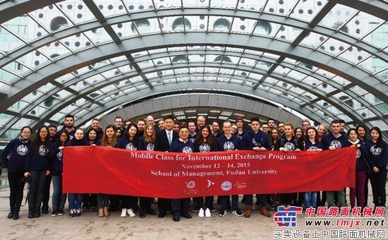 复旦大学管理学院国际交换生“移动课堂”参访龙工