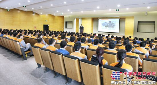 英轩重工第一期公司级员工培训圆满落幕