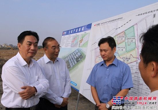 广西国土资源厅厅长肖建刚一行到玉柴产业新城考察