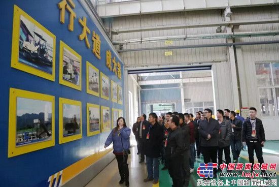 “高端客户徐工行”——徐工道路机械强势迈入岁末冲刺