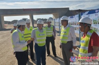 中国交建副总裁杨力强到中国港湾牙买加南北公路项目调研