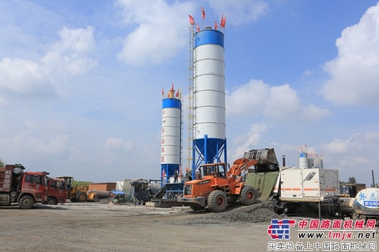 维特根厂拌冷再生技术在辽宁省高速公路改扩建的应用