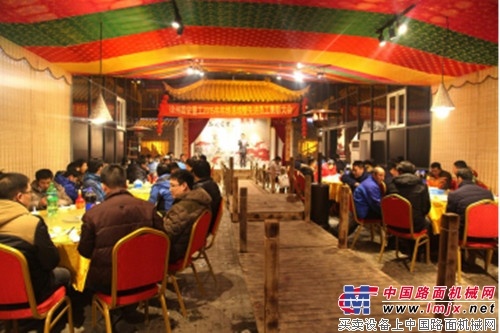 盾安重工举行2015年会暨先进员工表彰大会