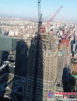 三一重工设备扬威重点工程“中国尊”