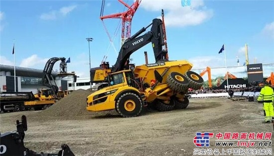 沃尔沃建筑设备的Bauma独家记忆