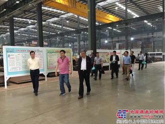 中国工程院“制造强国战略研究”项目组到晋工考察调研