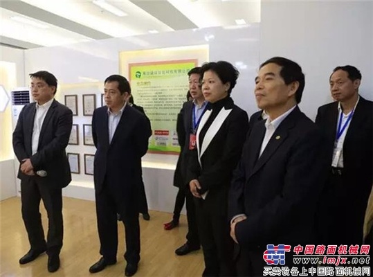 长沙市人大代表团考察三一孵化器  肯定三一双创成果