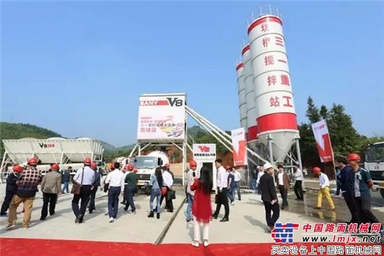 万人同看微直播 三一V8施工观摩再创新高
