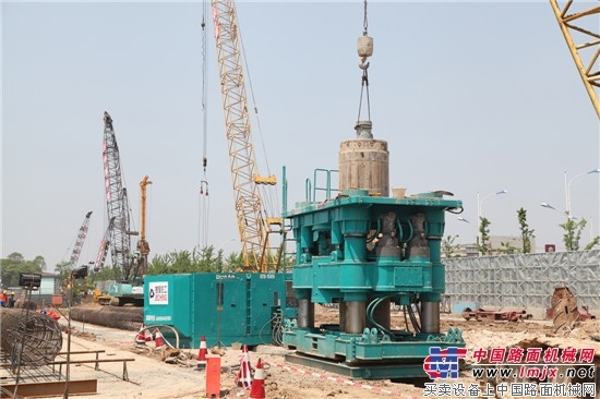 盾安重工全回转钻机攻坚克难 推进徐州地铁建设